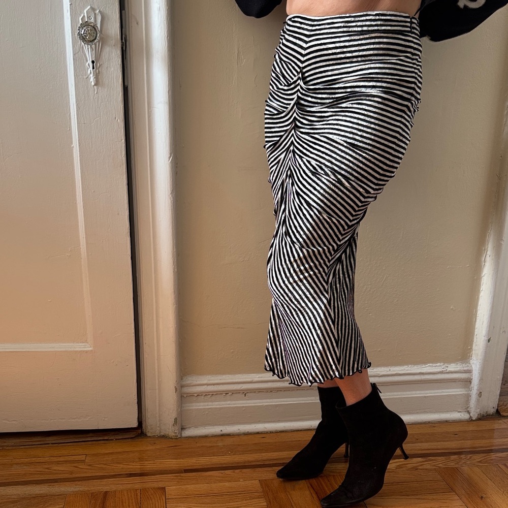Giorgio Armani Black and White Striped Pencil Skirt